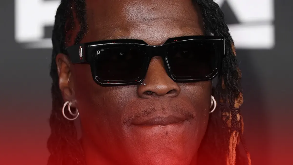 R-Truth dice que el giro a villano de John Cena es un vídeo musical